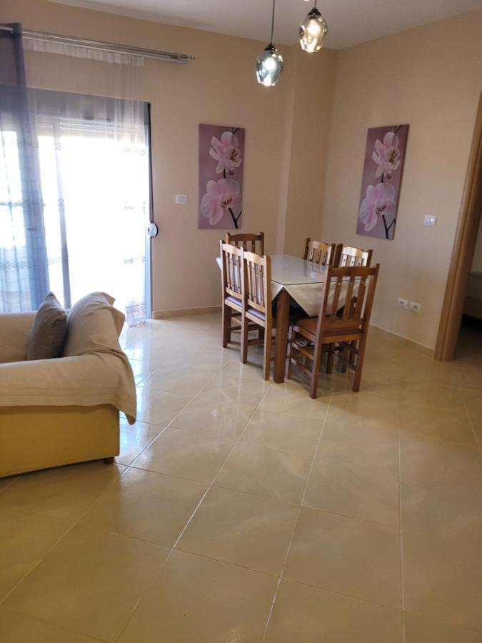 Marina Apartment Sarande Luaran gambar
