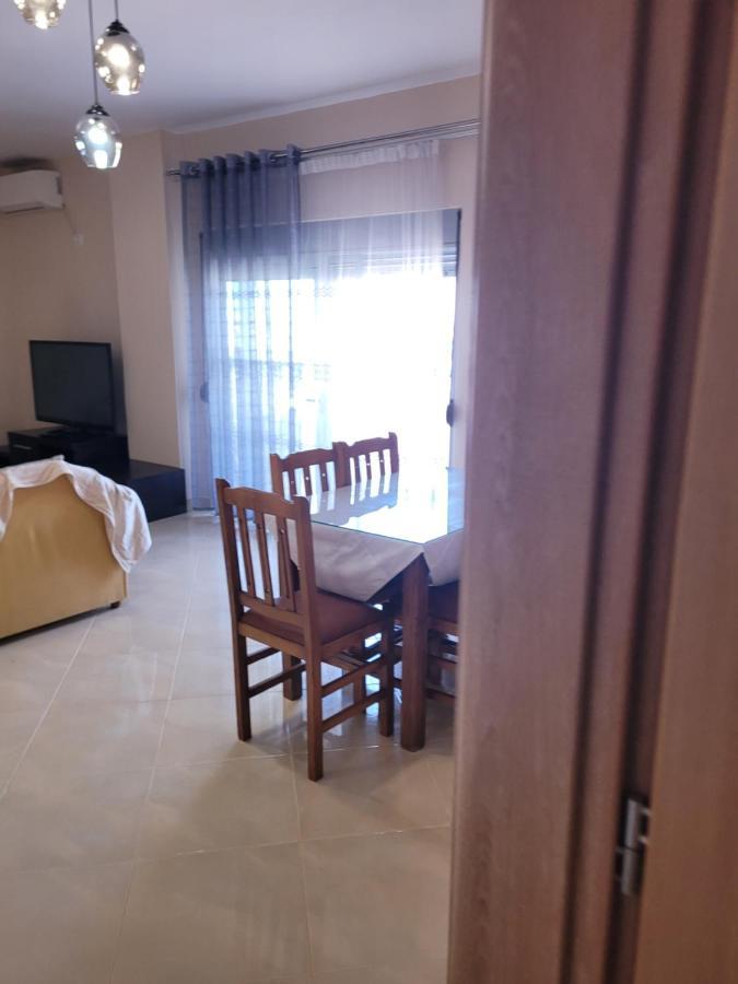 Marina Apartment Sarande Luaran gambar