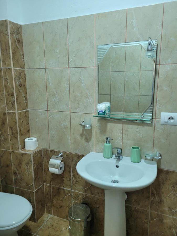 Marina Apartment Sarande Luaran gambar