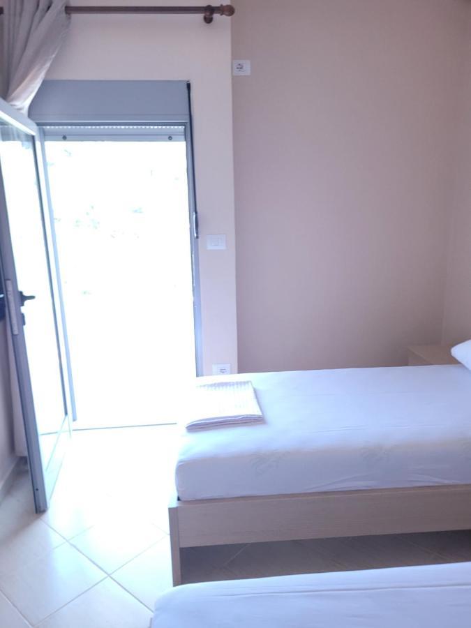 Marina Apartment Sarande Luaran gambar